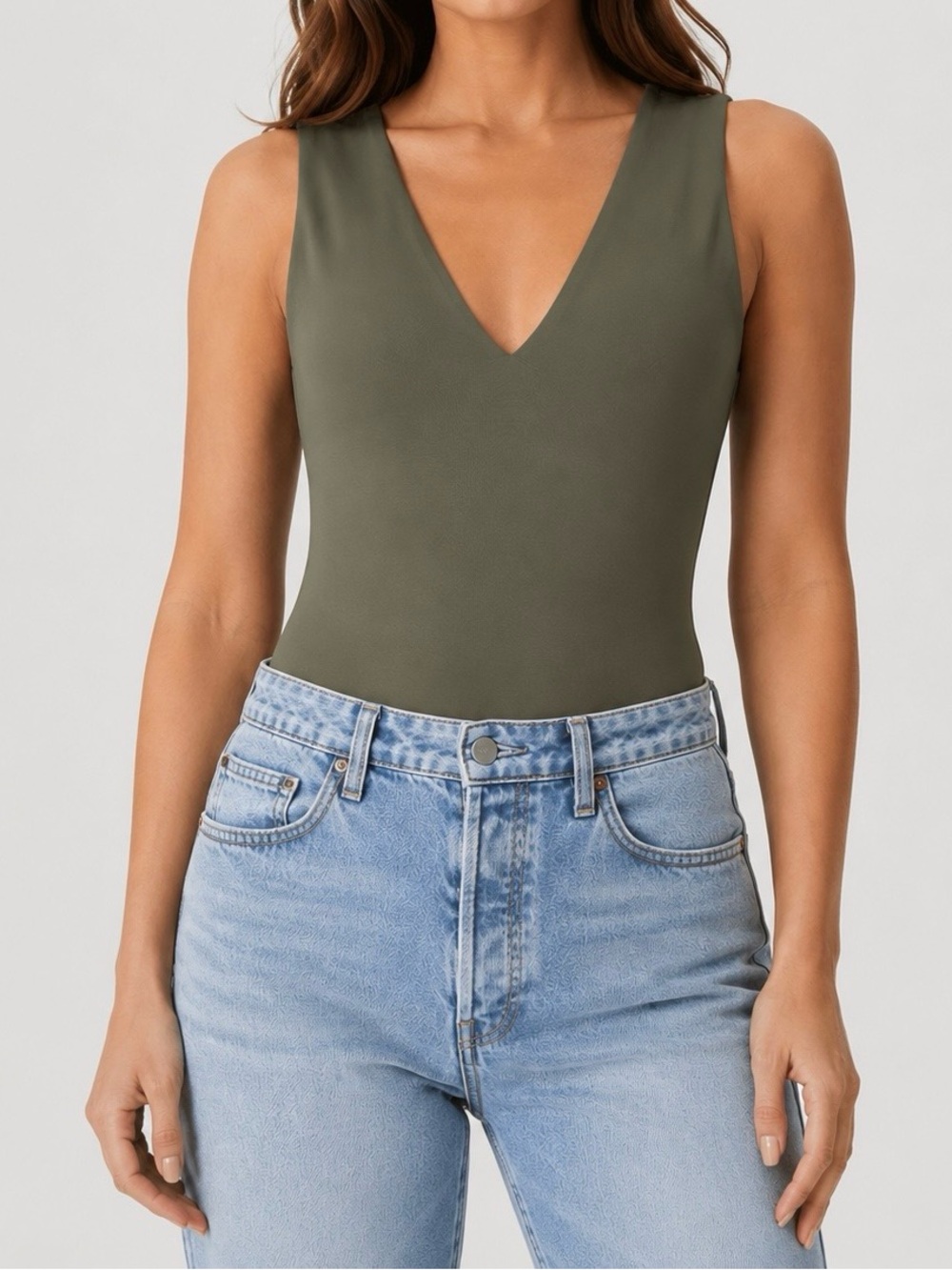 NWT Good American Sculpting Deep V‎ Bodysuit Fatigue Olive Size L